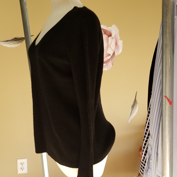 New Black Cashmere Sweater - Picture 3 of 5